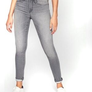 NEW Athleta Sculptek Skinny Crop Jean Granite